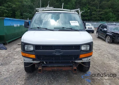2017 Chevrolet Express 2500 Work Van from USA, damaged, VIN 1GCWGAFF4H1102432